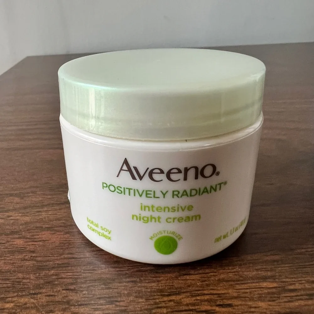 Aveeno Positively Radiant Intensive‎ Night Cream 1.7oz Soy Complex Vitamin B3